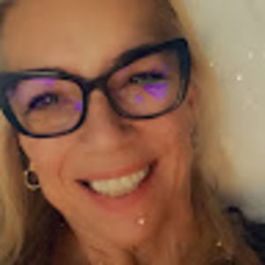 Meet your Posher, Sandra